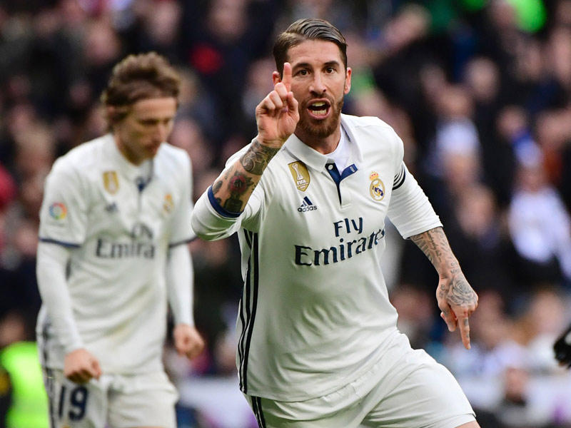 راموس نجم الريال يحتفل بعد إحرازه هدفاً في مرمى ملقا