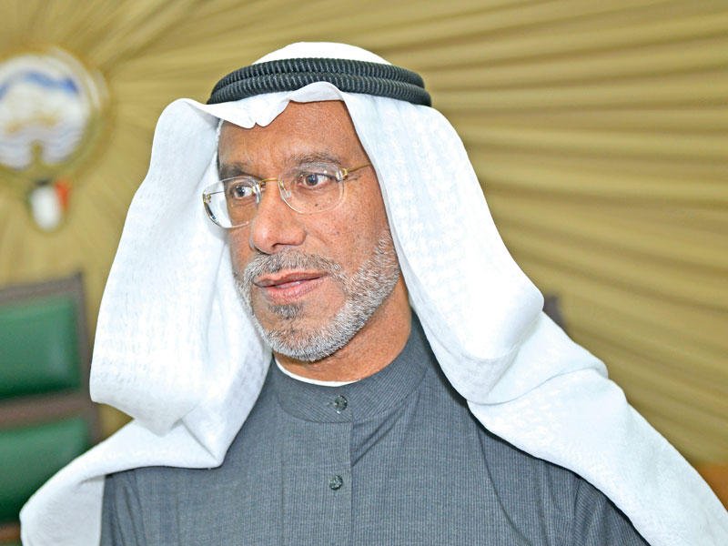 رئيس وعميد الكلية د. محمد المقاطع