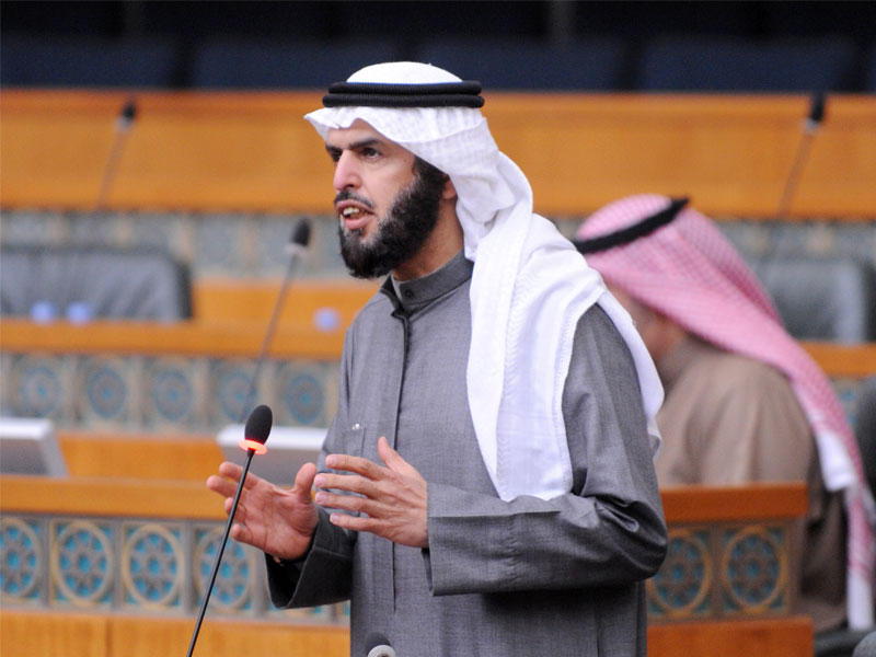  رئيس لجنة حقوق الإنسان البرلمانية النائب عادل الدمخي