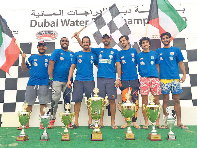 أبطال المنتخب على منصة التتويج في الجولة الثانية 2017