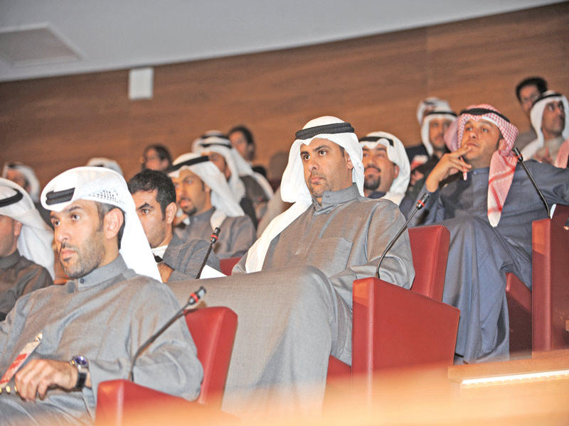 يوسف الفضالة حاضراً