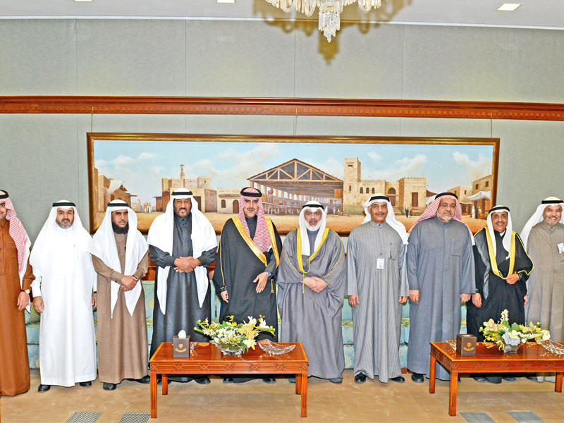 الصرعاوي خلال استقباله العنقري والوفد المرافق