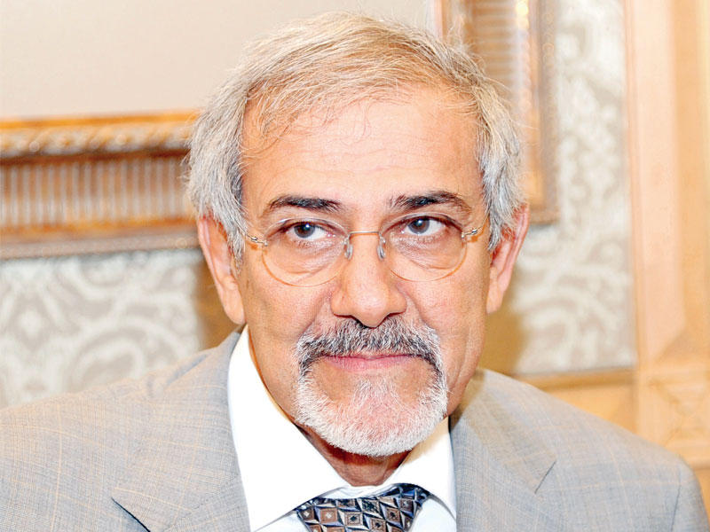 وزير الصحة الأسبق د. هلال الساير