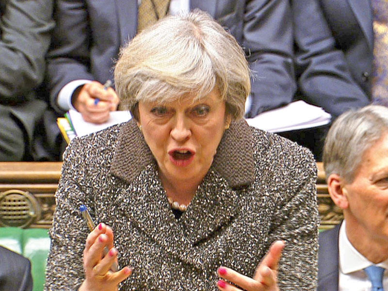 رئيسة الوزراء البريطانية تيريزا ماي