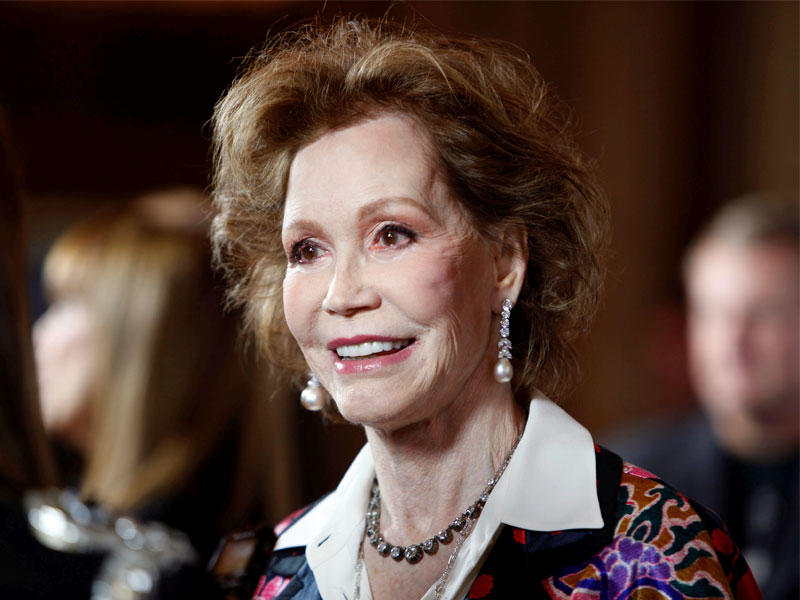 النجمة الأميركية ماري تايلر مور