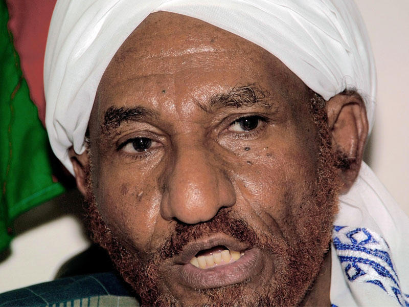 زعيم حزب الأمة السوداني المعارض الصادق المهدي