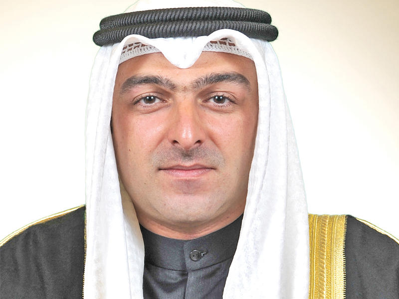 وزير الدولة لشؤون الإسكان وزير الدولة لشؤون الخدمات ياسر أبل