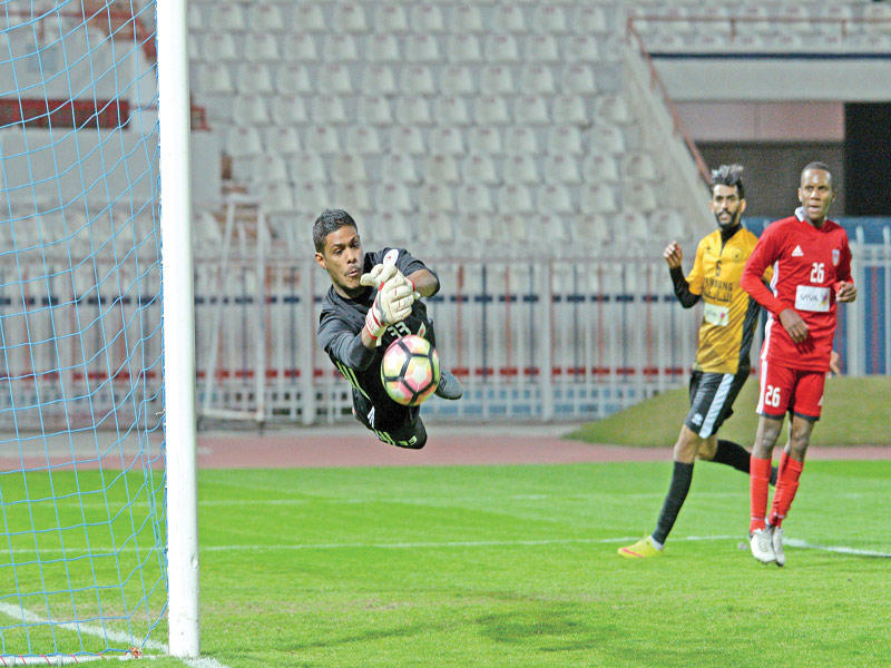 فرصة خطيرة للقادسية (تصوير نوفل إبراهيم)