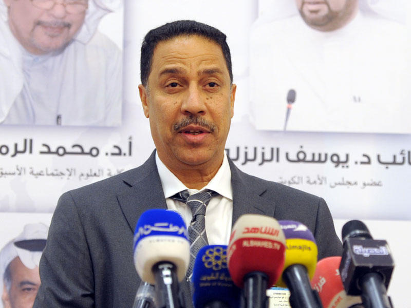  عميد كلية التربية الأساسية في الهيئة العامة للتعليم التطبيقي والتدريب د. فهد الرويشد