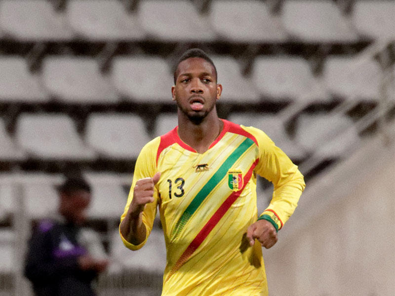  المدافع المالي مولا واج