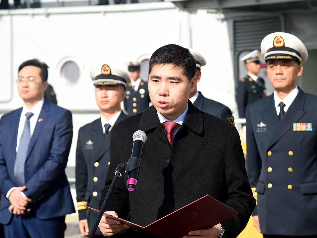 سفير جمهورية الصين الشعبية الصديقة لدى البلاد وانغ دي ان