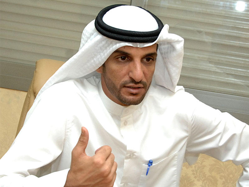  عضو مجلس إدارة نادي التضامن طلال المرشاد 