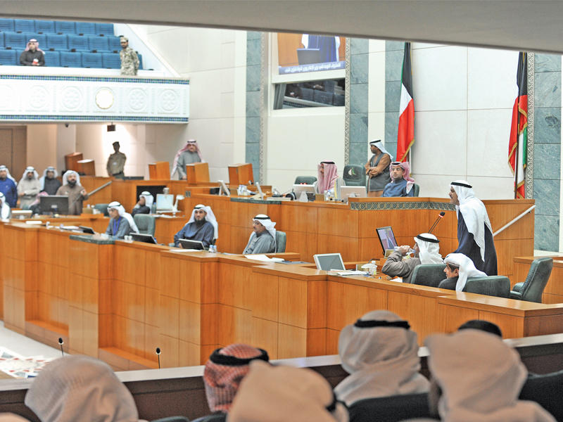 جانب من جلسة الاستجواب الثلاثاء الماضي