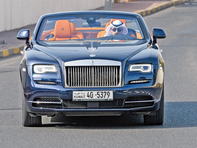  رولز-رويس داون الجديدة (تصوير نوفل إبراهيم)