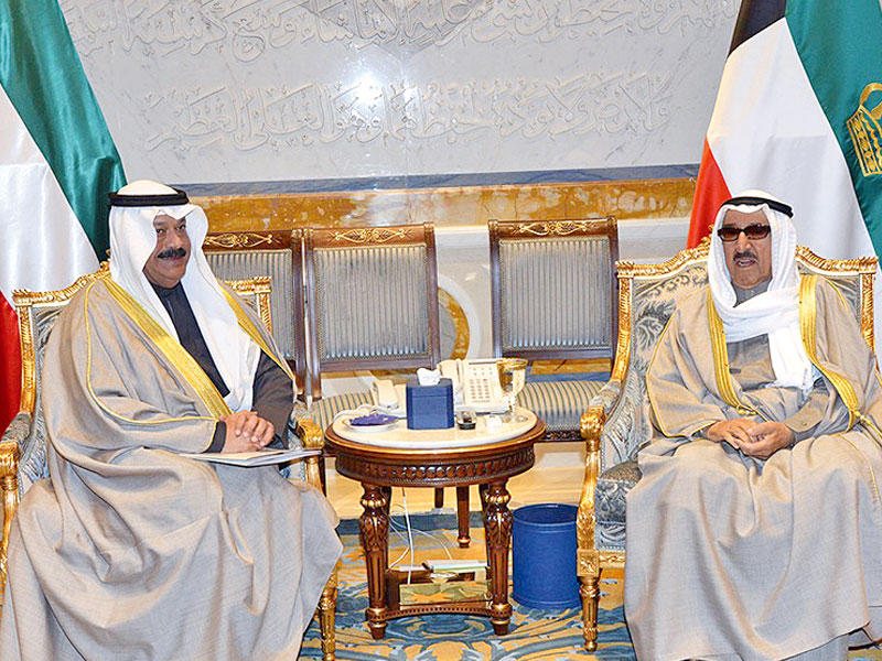 صاحب السمو مستقبلاً رئيس جهاز المراقبين الماليين