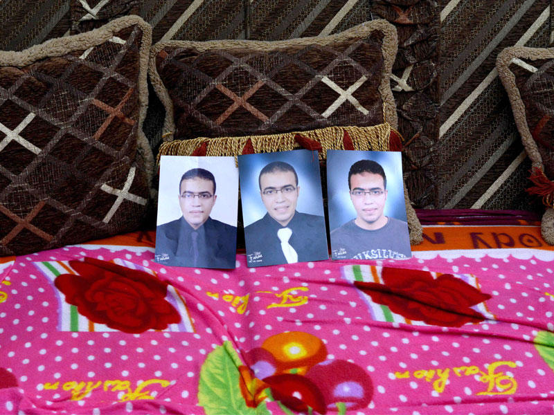 صورة مأخوذة لعبدالله وهو مصري يشتبه في كونه المهاجم على متحف اللوفر في باريس