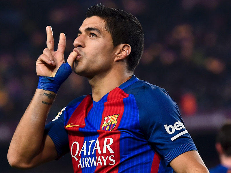  لويس سواريز مهاجم برشلونة