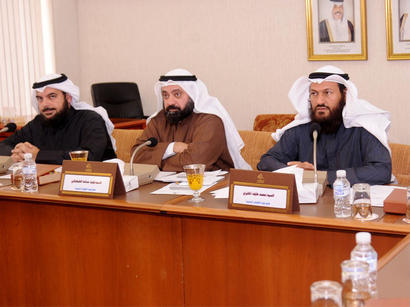  لجنة الظواهر السلبية البرلمانية