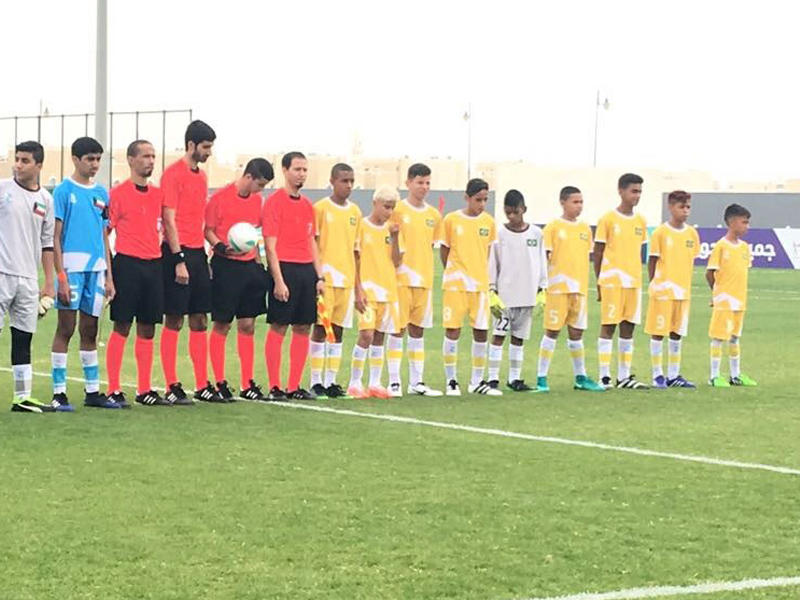 منتخبا الكويت والبرازيل قبل انطلاق المباراة - كونا