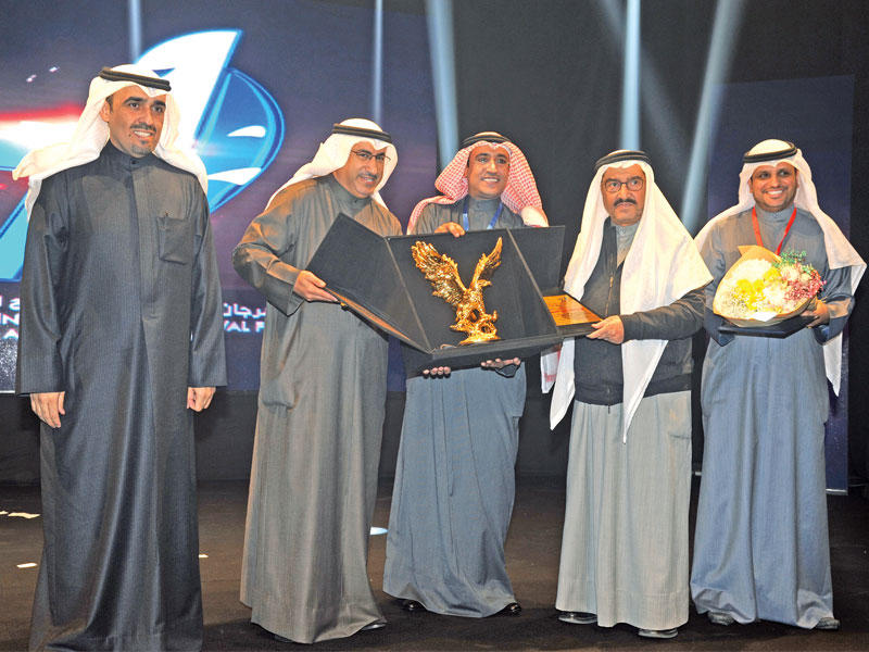 السريع مكرماً من الفارس والهاجري والمطيري والعصيمي (تصوير عوض التعمري)