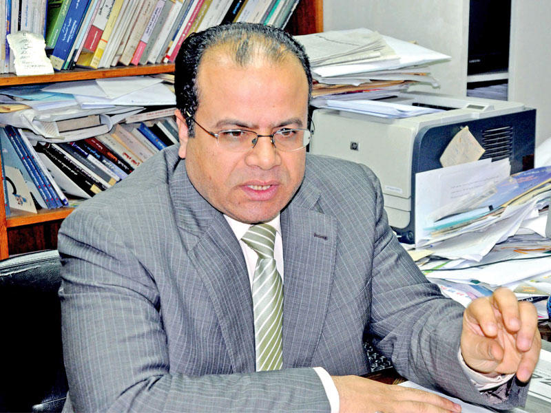 رئيس تحرير مجلة «مختارات إسرائيلية» بمركز الدراسات السياسية والاستراتيجية في «الأهرام» صبحي عسيلة