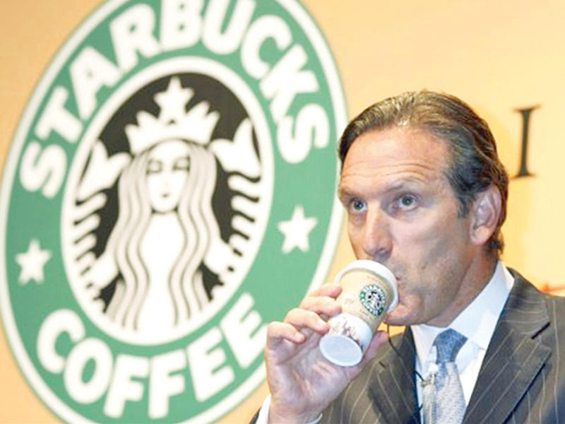 الرئيس التنفيذي لشركة ستاربكس هوارد شولتز