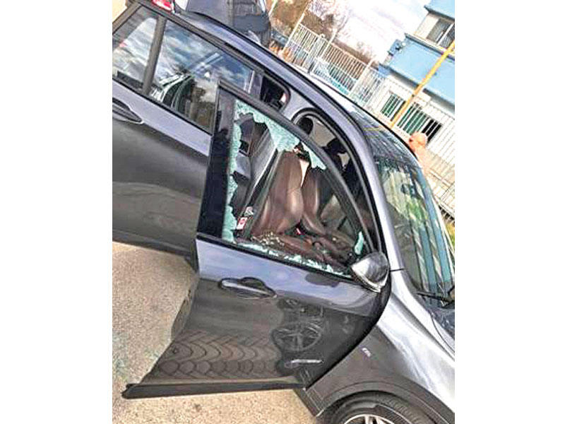 سيارة لوكا توني بعد الاعتداء