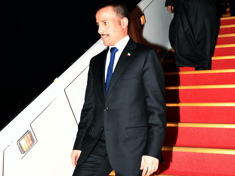  رئيس مجلس الامة مرزوق الغانم اثناء وصوله الى البلاد - كونا