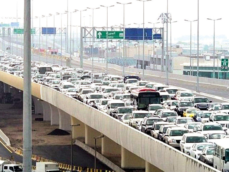 ازدحام خانق نتيجة إغلاق «الغزالي» أمس