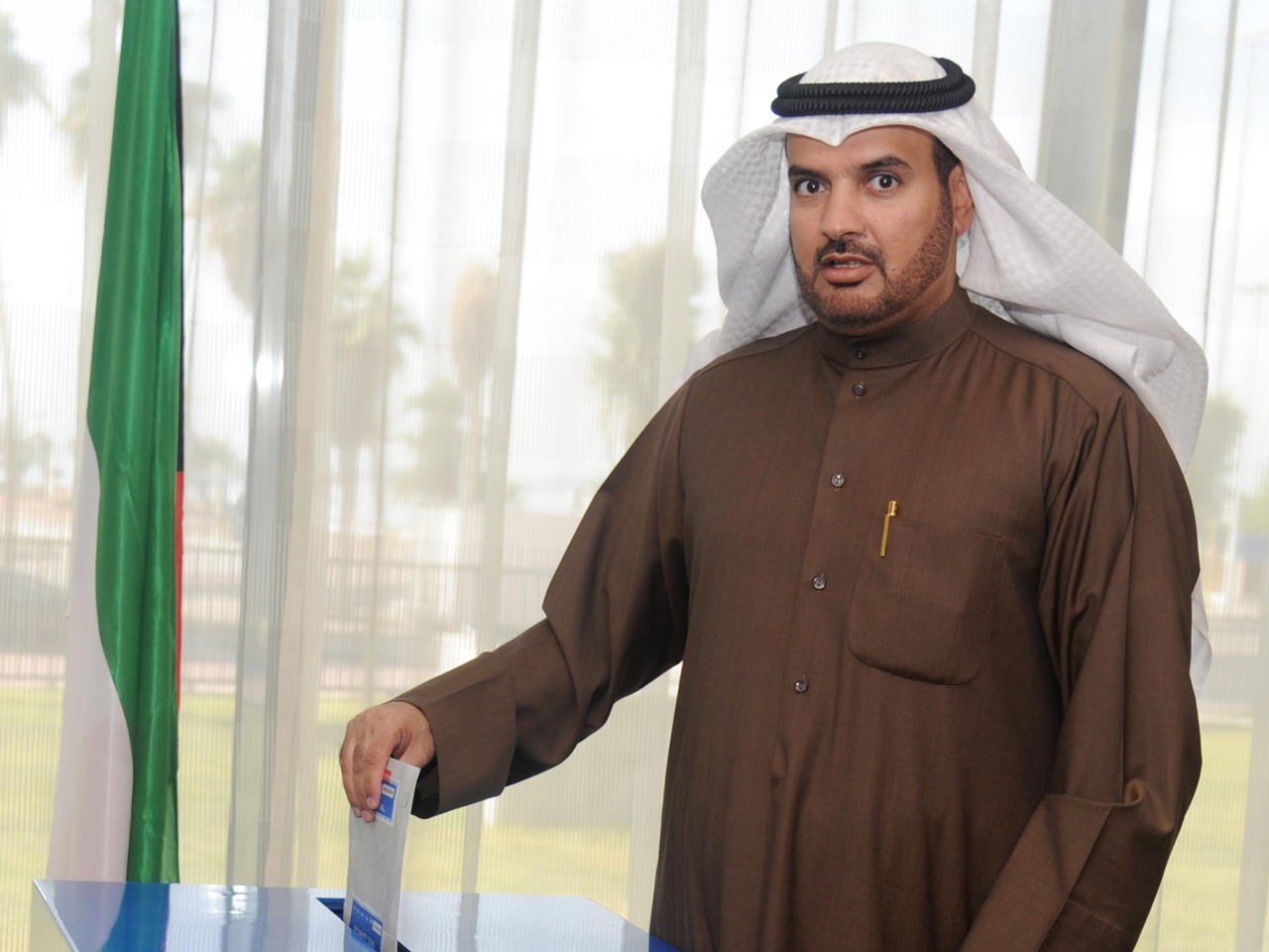 النائب حمدان العازمي