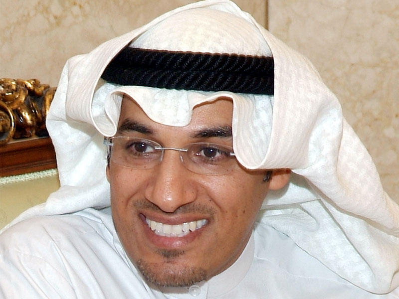 رئيس مجلس إدارة النادي الكويتي للسيارات والدراجات الآلية الشيخ أحمد الداود