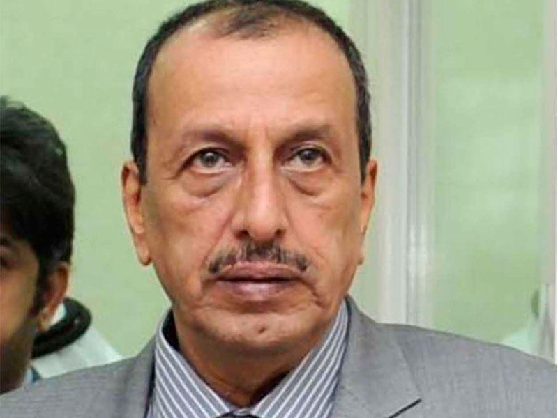 مدير منطقة الأحمدي الصحية السابق، د. عبداللطيف السهلي 