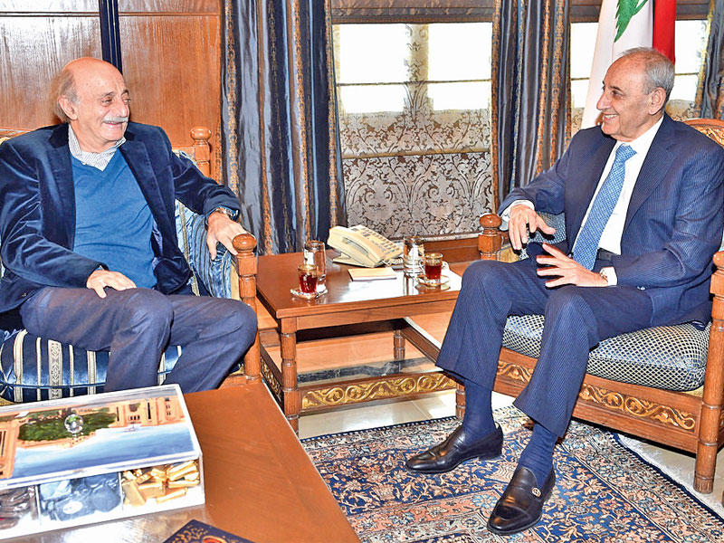 بري مستقبلاً جنبلاط في عين التينة أمس    (الوكالة الوطنية)