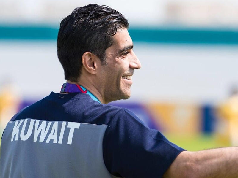 رئيس الوفد ومدرب المنتخب الوطني علي فلاح