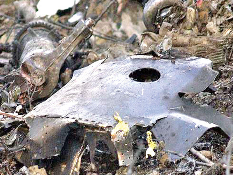 هجوم انتحاري بسيارة مفخخة أمس