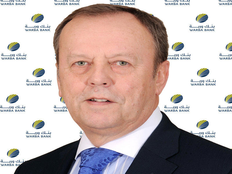 رئيس المجموعة المصرفية للأفراد سايمون كليمنت