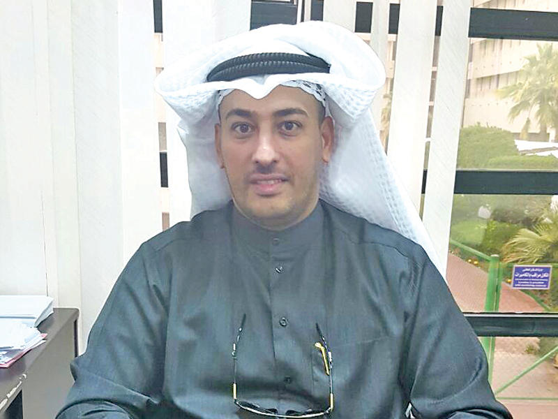  رئيس قسم اللغة الفرنسية في كلية الآداب بجامعة الكويت د. يعقوب الشمري