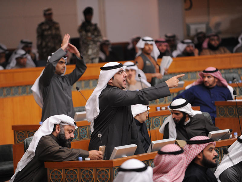 الكندري خلال الجلسة