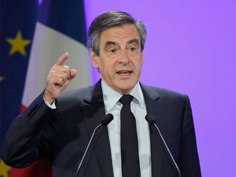  مرشح حزب الجمهوريين اليميني المحافظ فرانسوا فيون