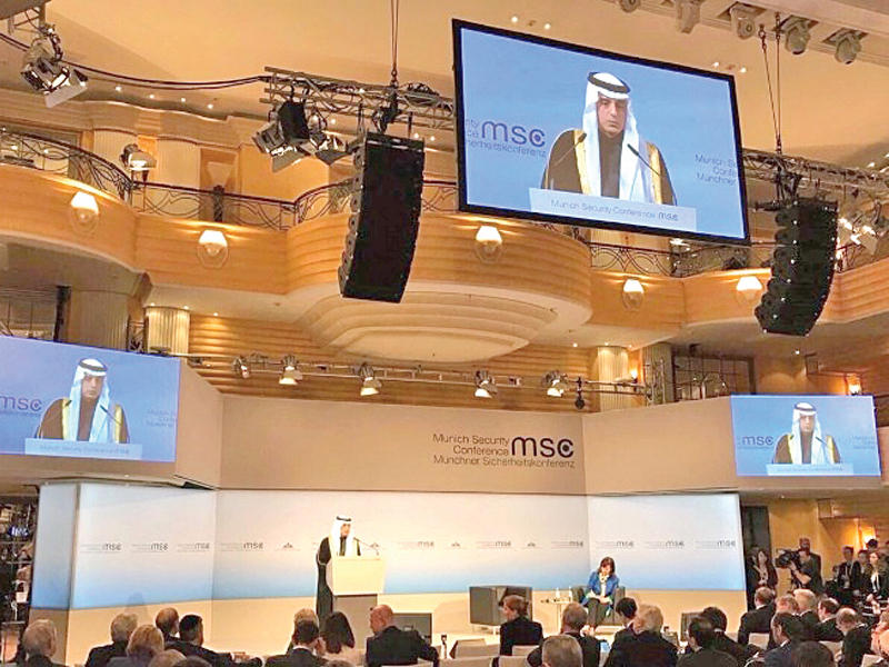الجبير يلقي كلمة في مؤتمر ميونيخ أمس (الخارجية السعودية)