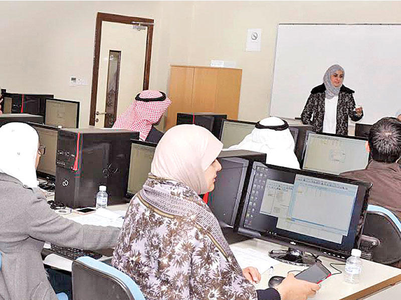 جانب من ورشة التحليل الإحصائي