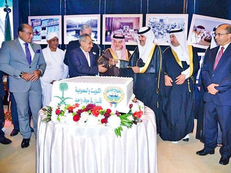 جانب من احتفالية القنصلية الكويتية في جدة بمناسبة الأعياد الوطنية