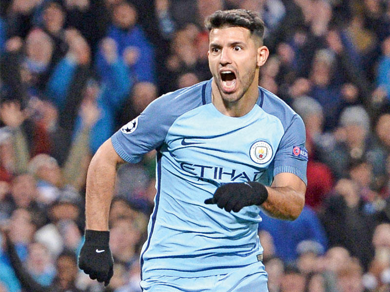 اللاعب الأرجنتيني سيرخيو أغويرو