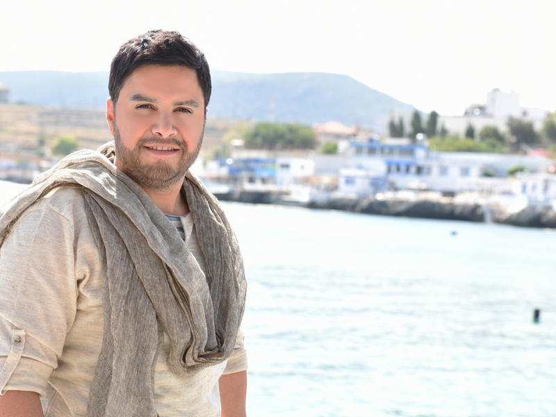  الفنان اللبناني هشام الحاج