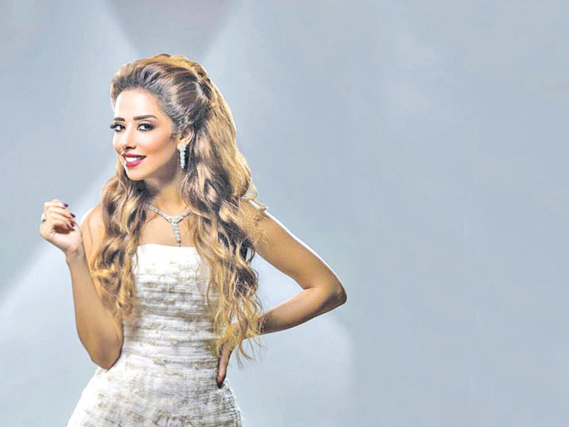  الفنانة الإماراتية بلقيس 