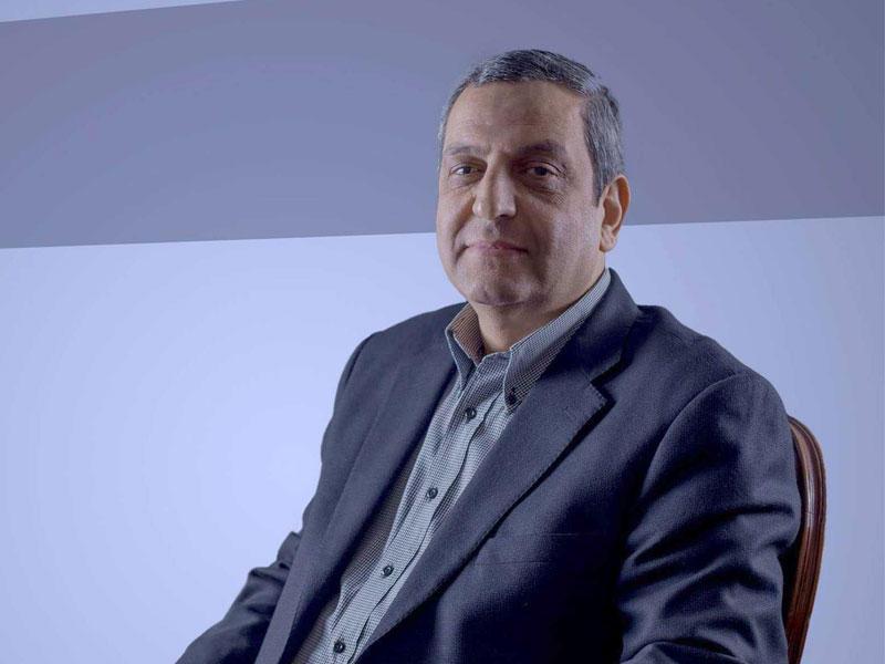 نقيب الصحافيين المصريين يحيى قلاش