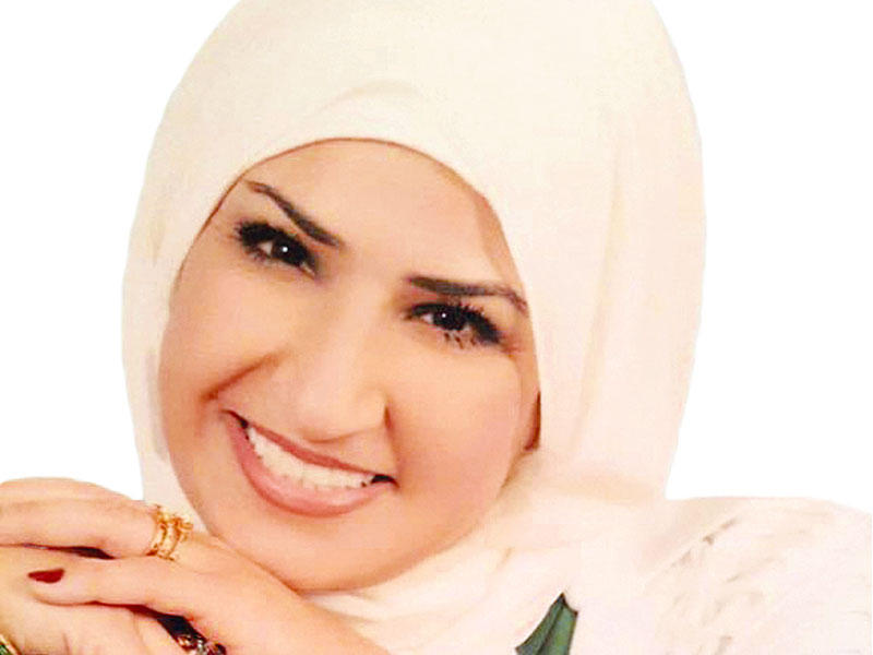 الكاتبة ليلى يوسف