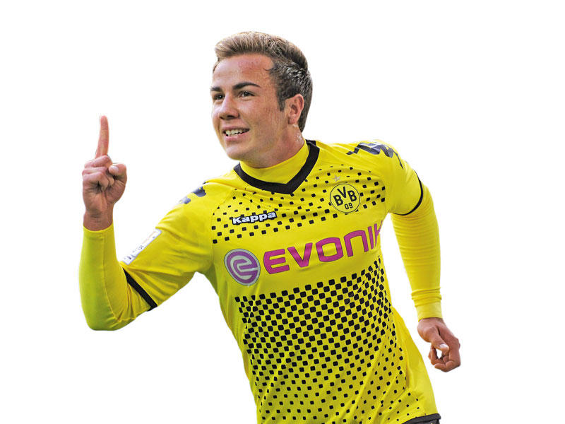 ماريو غوتزه لاعب وسط دورتموند