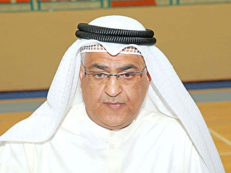 أمين السر العام بنادي كاظمة رئيس جهاز الكرة يوسف بوسكندر