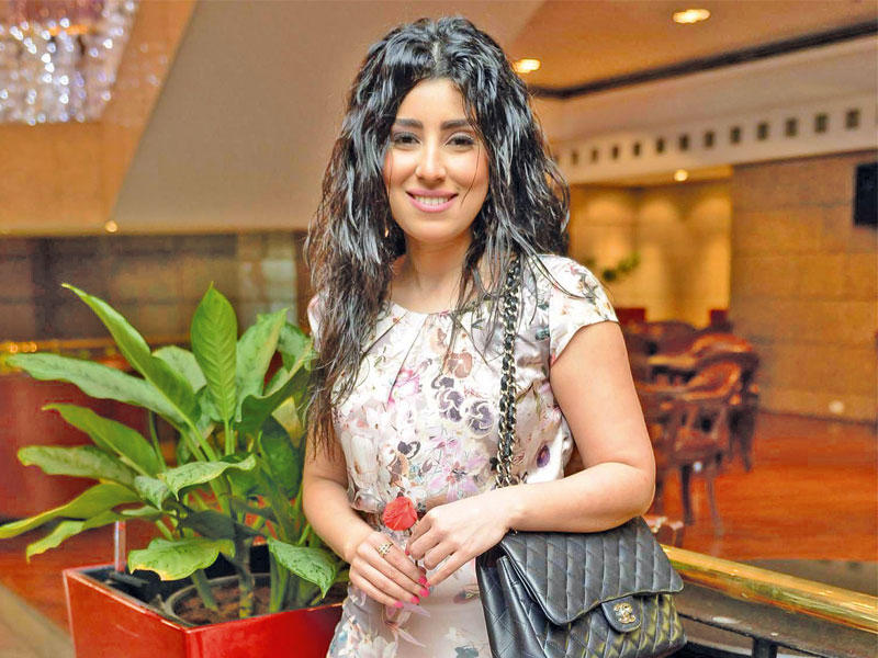  الفنانة آيتن عامر